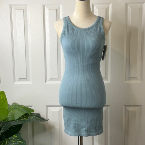 All in Motion Women’s Seamless Active Dress Various Sizes - Picture 5 of 9